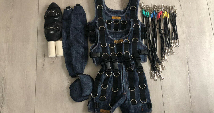 DUNAG SUIT