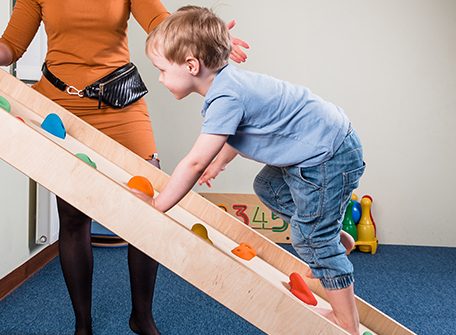 pediatric therapist dubai