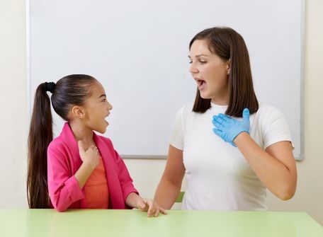 speech therapy dubai